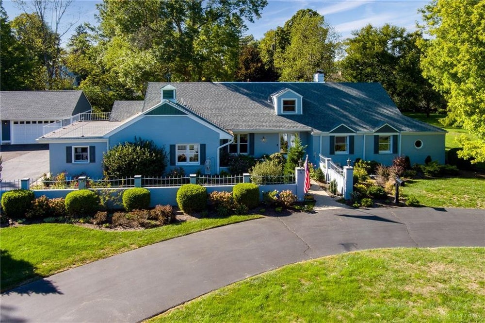 3873 Ridgeway Road, Dayton, OH 45429 BHGRE