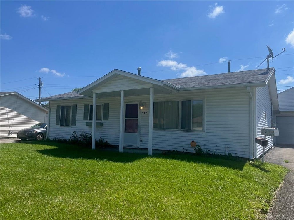217 Lowell Road, Xenia, OH 45385 BHGRE
