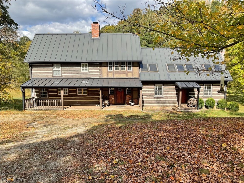 276 Agaming Lane, Wheeling, WV 26003 BHGRE