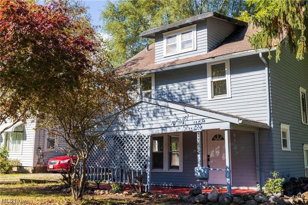 1298 Boulevard, Akron, OH 44310 BHGRE