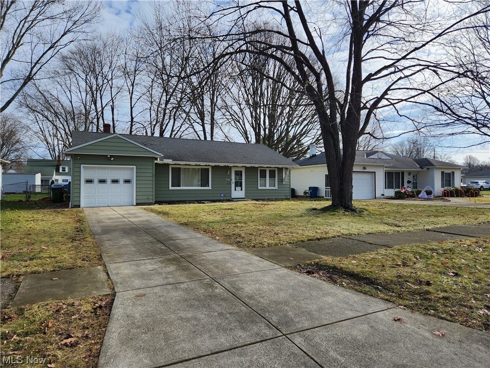 7089 Oakwood Road, Parma Heights, OH 44130 BHGRE