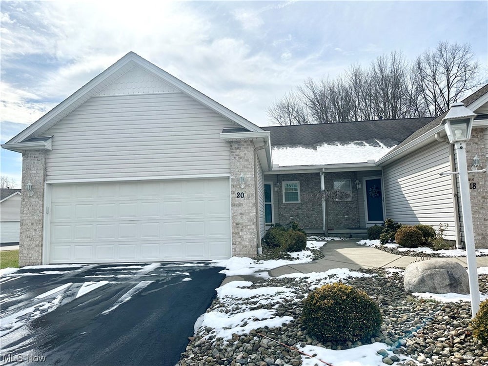 20 Timber View Drive, Hubbard, OH 44425 BHGRE