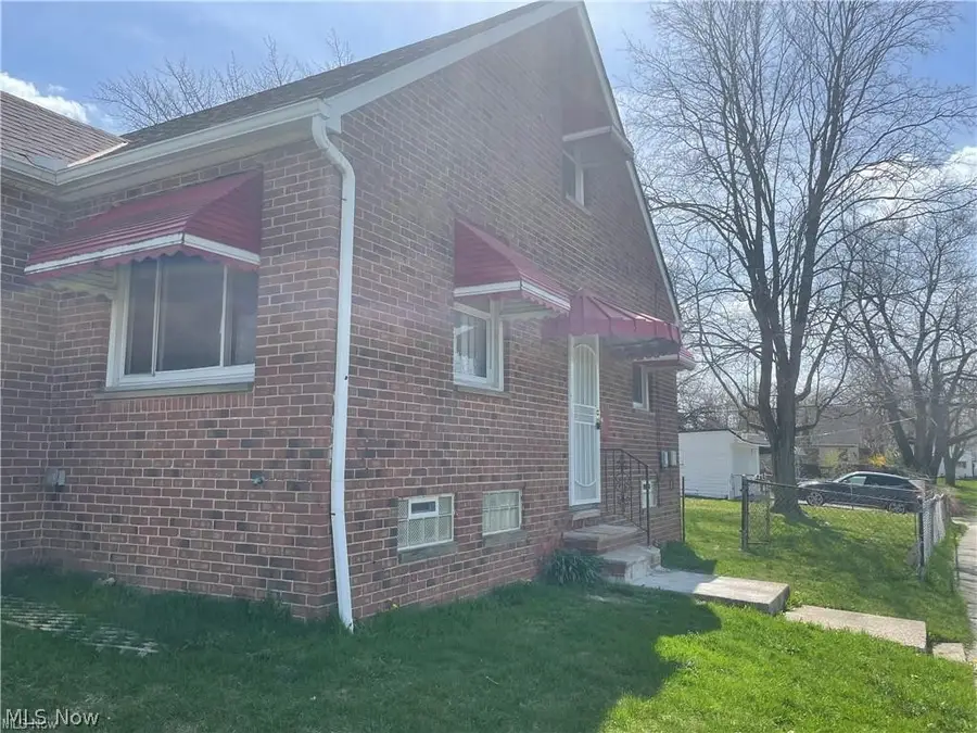 16008 Harvard Avenue, Cleveland, OH 44128 - Image #3