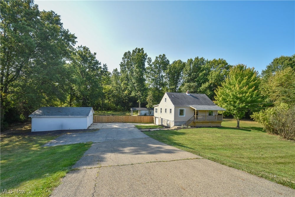 5109 Kirk Road, Youngstown, OH 44515 BHGRE