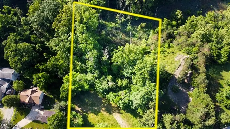 6579 Hathaway Road, Valley View, OH 44125 - #2