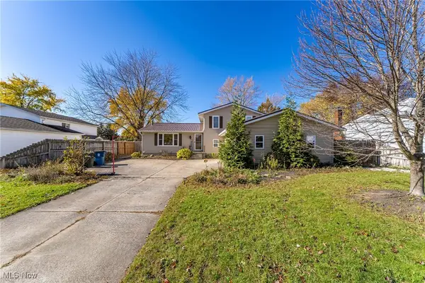 718 Northfork Way, Brunswick, OH 44212