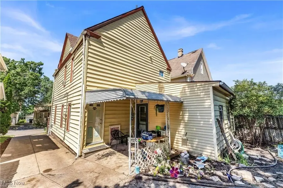 3103 Ruby Avenue, Cleveland, OH 44109 - Image #3