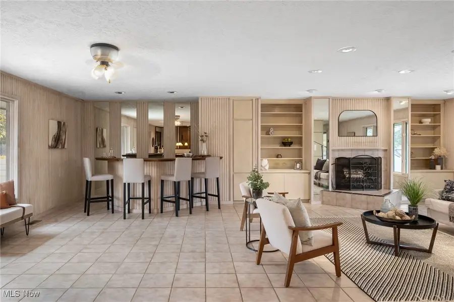 10830 Gate Post Road, Strongsville, OH 44149 - Image #2