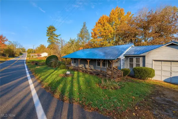 16251 State Route 678, Rockbridge, OH 43149
