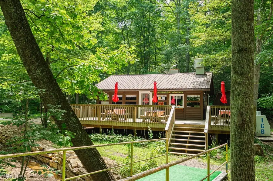 82 Pineywood Trail, Logan, OH 43138 - Image #3