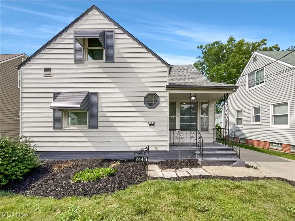 24451 Devoe Avenue, Euclid, OH 44123 - Image #1