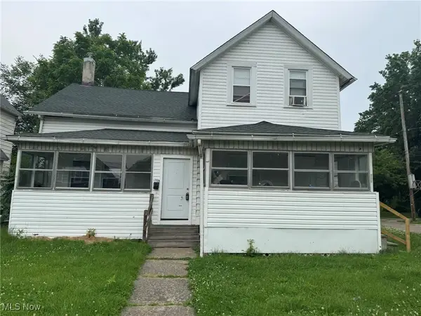 674-676 Carlysle Street, Akron, OH 44310