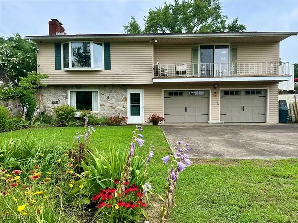 4145 Old River Road, Philo, OH 43771