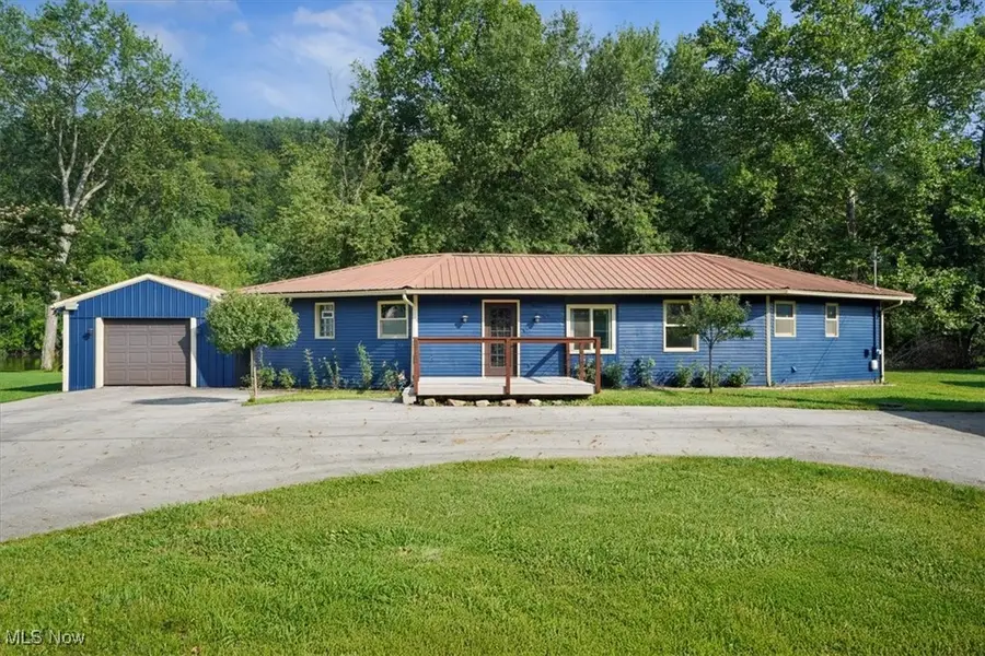 2712 Sycamore Lane, Stockport, OH 43787 - Image #2