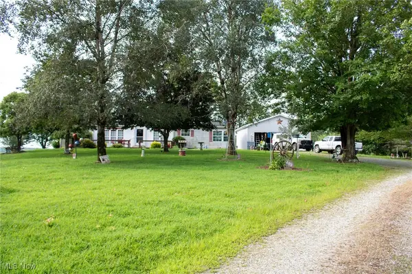 61691 Wintergreen Road, Lore City, OH 43755