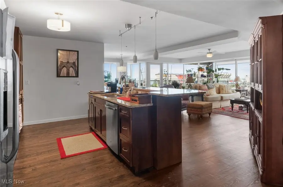 701 W Lakeside Avenue #501, Cleveland, OH 44113 - Image #3