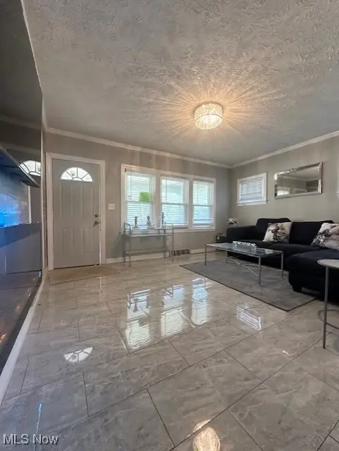 2613 Oakdale Avenue, Lorain, OH 44055 - Image #3