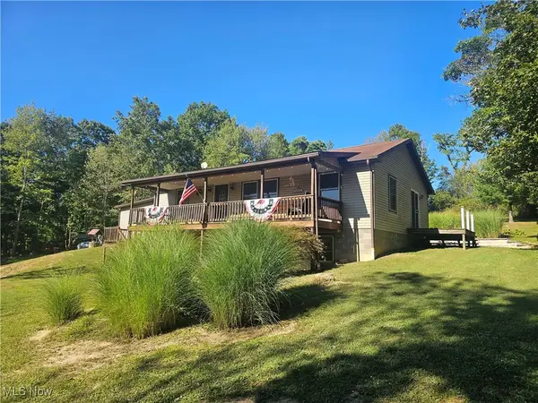 18490 Township Road 428, Dresden, OH 43821