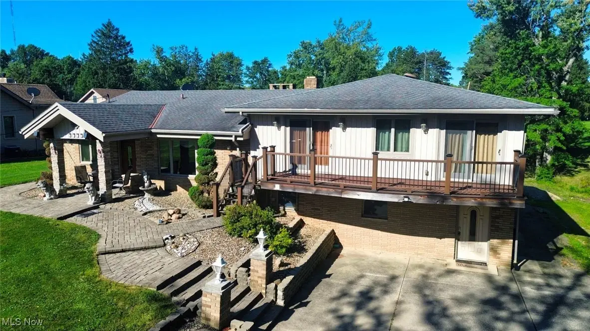 8300 Ridgedale Road, North Royalton, OH 44133 - Image #1