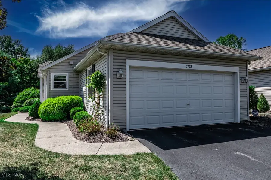 3788 Woodbury Oval, Stow, OH 44224 - Image #3