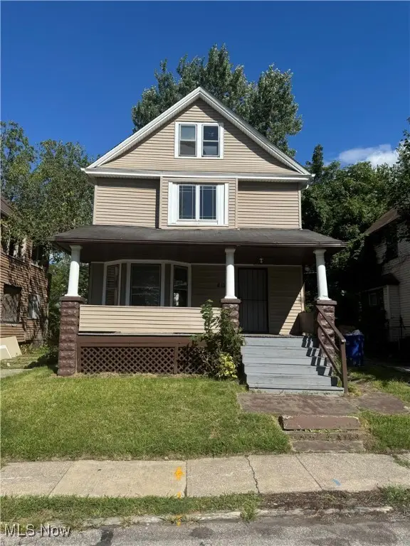 4127 E 100th Street, Cleveland, OH 44105