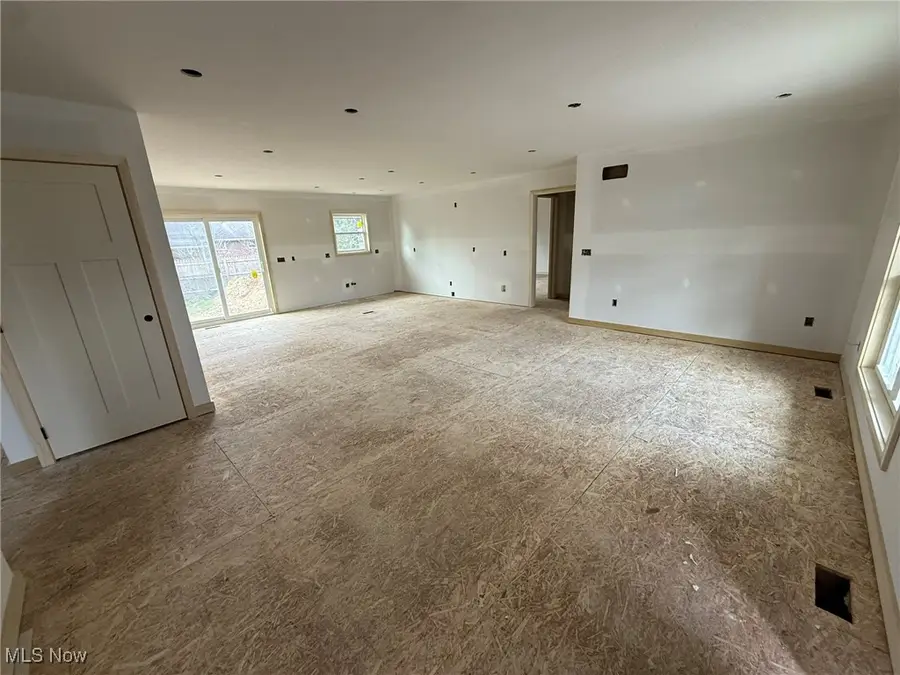 334 Monroe Street, Dover, OH 44622 - Image #2