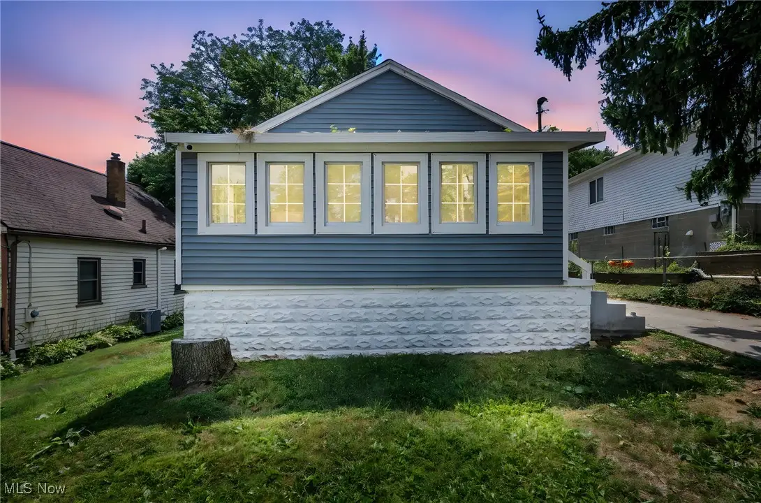 364 Rexford Street, Akron, OH 44314 - Image #1