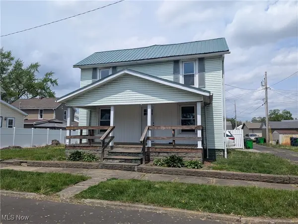 810 Pine Street, Coshocton, OH 43812