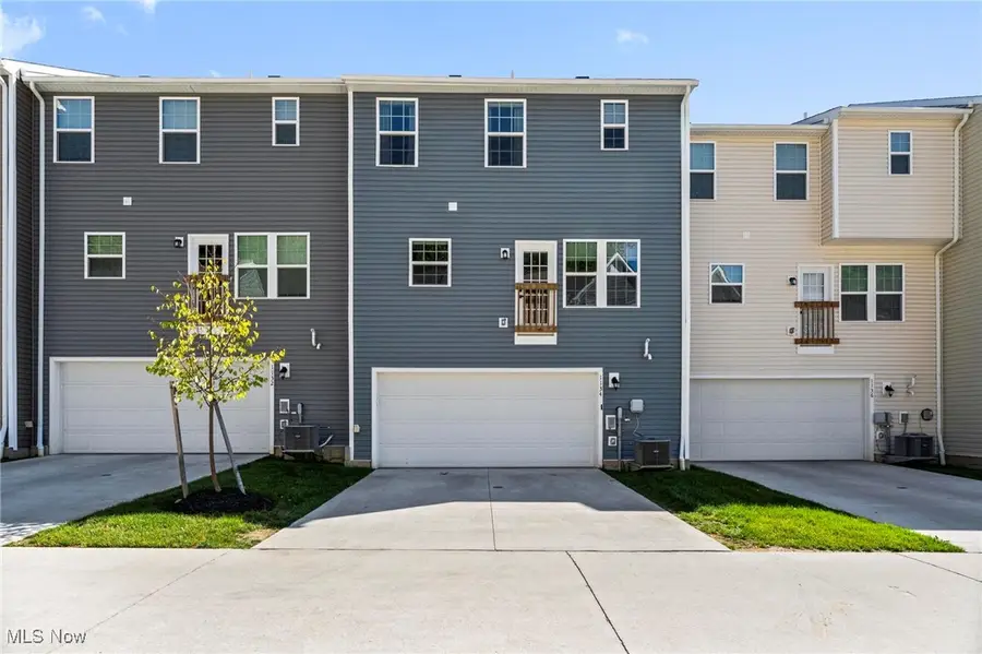 1134 Bean Lane, Akron, OH 44313 - Image #2