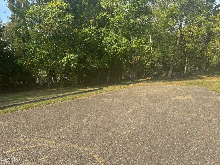 E Ray- 36a Drive, Zanesville, OH 43701 - Image #3