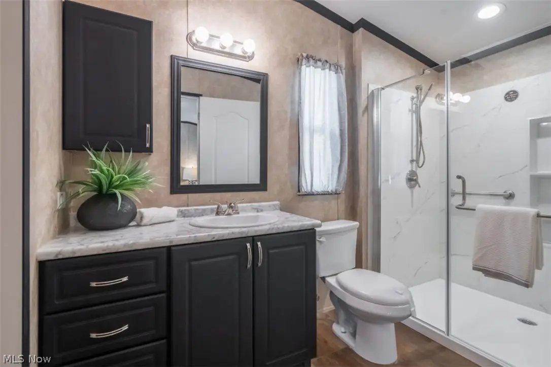24 W Philadelphia Avenue, Youngstown, OH 44507 - #1