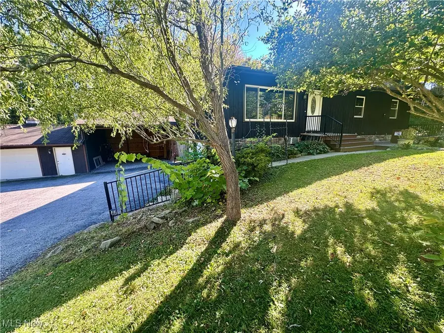 7972 State Route 305, Garrettsville, OH 44231 - Image #2