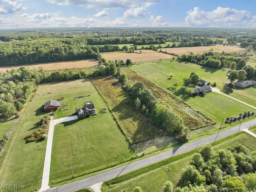 34645 Dye Road, Columbia Station, OH 44028 - Image #2