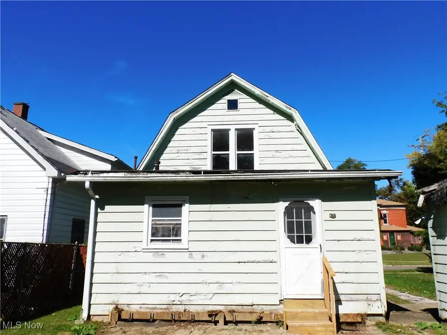 814 W 58th Street, Ashtabula, OH 44004 - Image #2