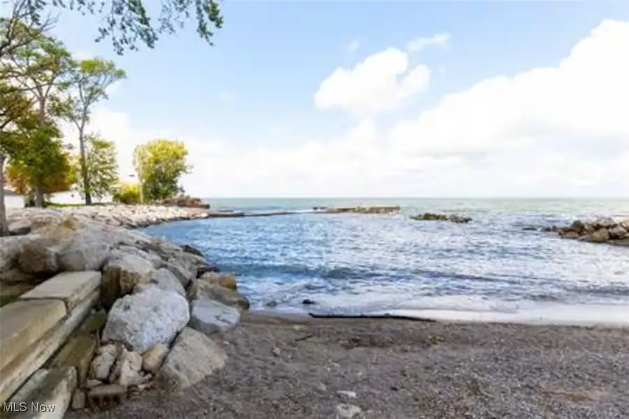 220 Overlook Road, Huron, OH 44839 - Image #3