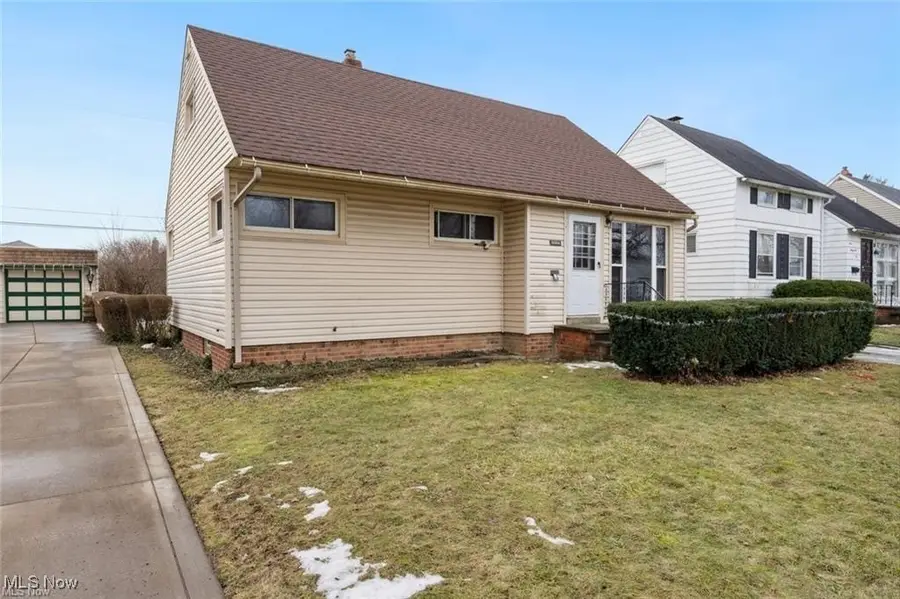 12214 Woodward Boulevard, Garfield Heights, OH 44125 - Image #2