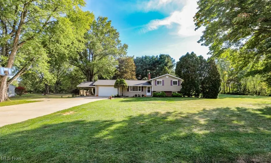 4852 Lovers Lane, Ravenna, OH 44266 - Image #2