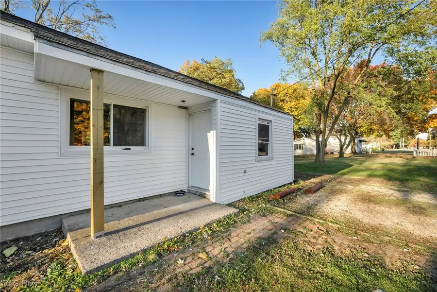 34918 Chestnut Ridge Road, North Ridgeville, OH 44039 - Image #3