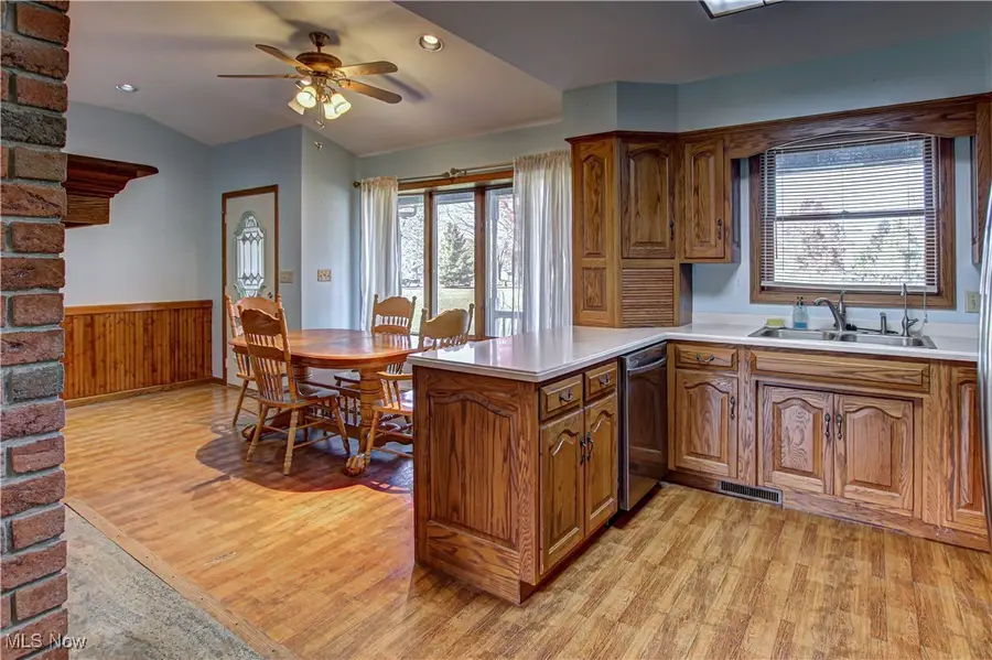 18085 Grill Road, Doylestown, OH 44230 - Image #3