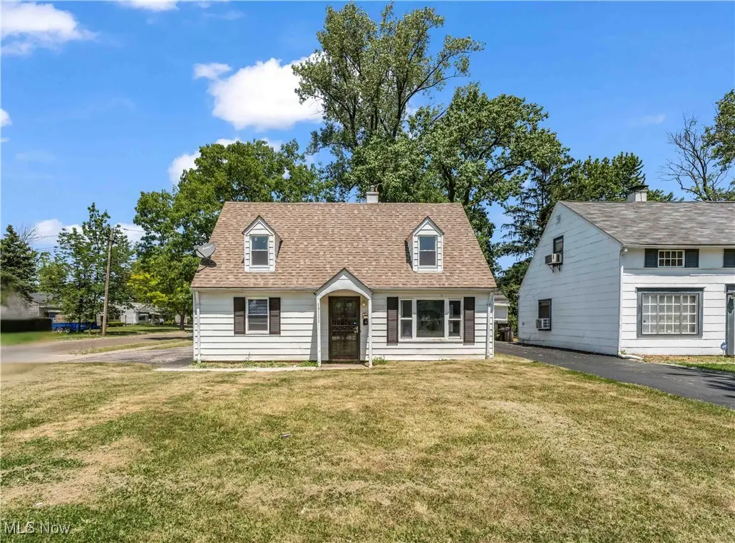 19111 Longbrook Road, Warrensville Heights, OH 44128 - Image #1