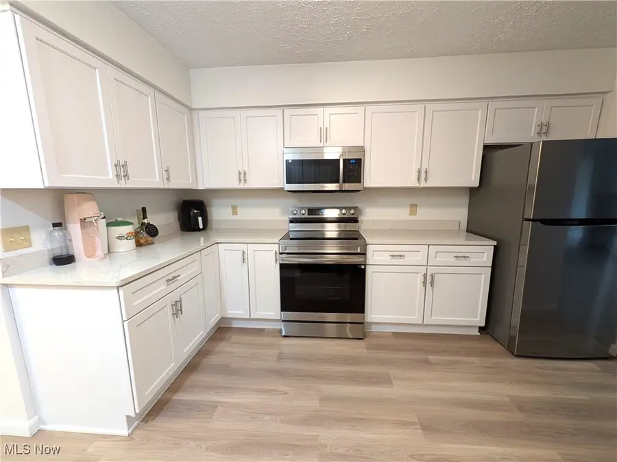 210 Teal Trace #210, Mayfield Heights, OH 44124 - Image #3