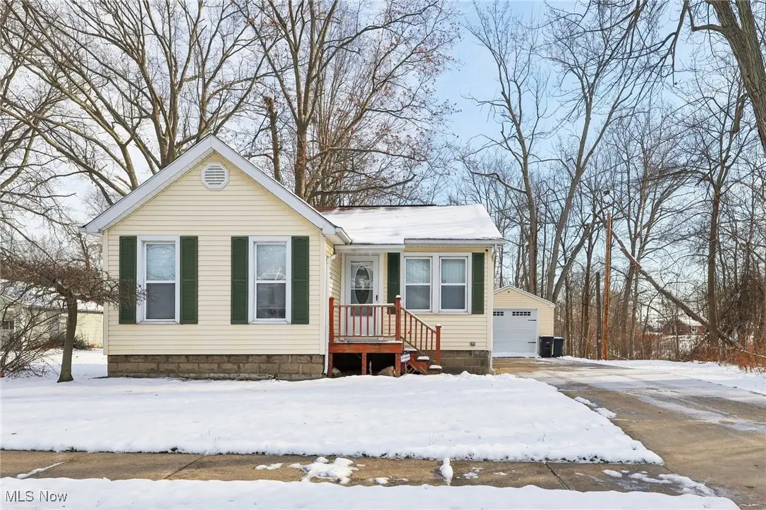 1532 Grant Avenue, Ashtabula, OH 44004 - Image #1