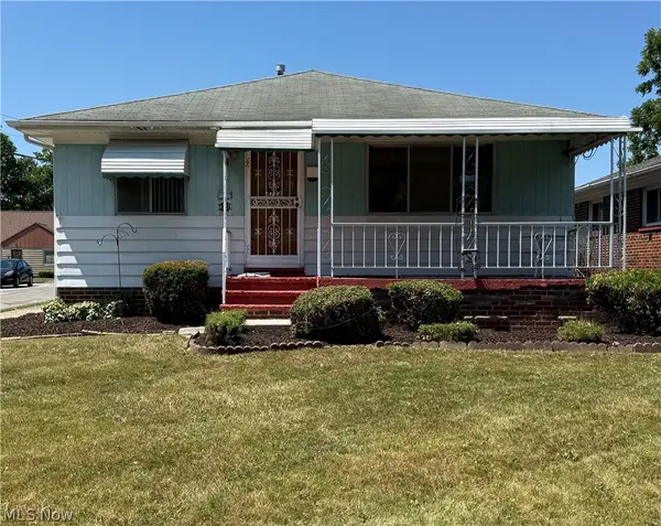 4722 Beechgrove Avenue, Garfield Heights, OH 44125