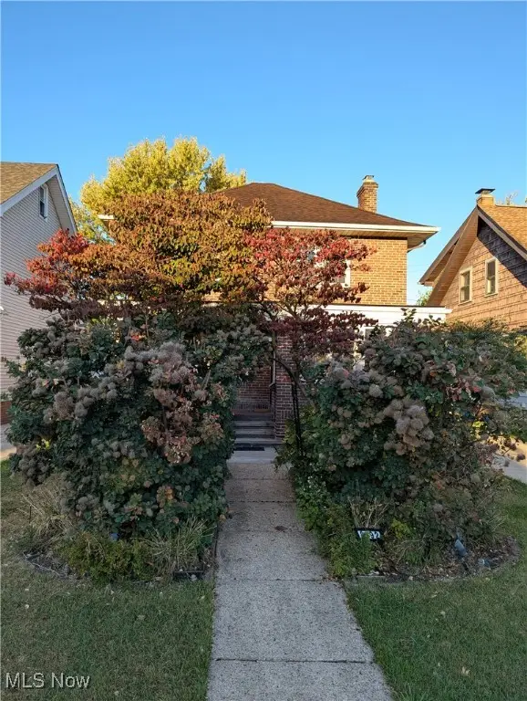 2192 Glenbury Avenue, Lakewood, OH 44107 - Image #1