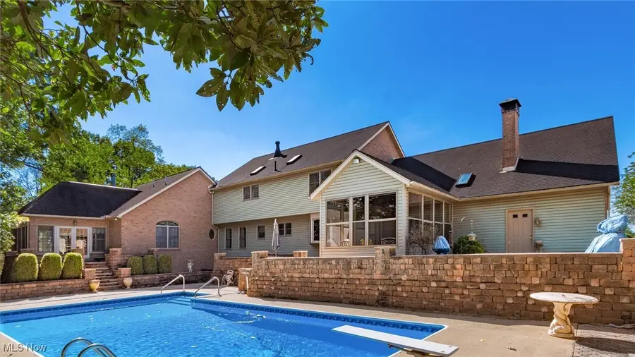 125 Summerwood Circle, Zanesville, OH 43701 - Image #2