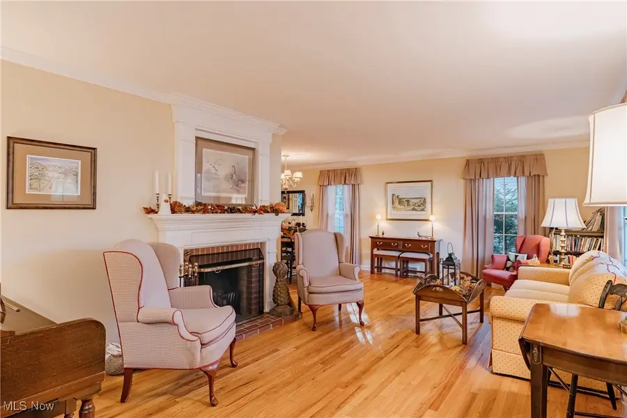 1567 S Belvoir Boulevard, South Euclid, OH 44121 - #3