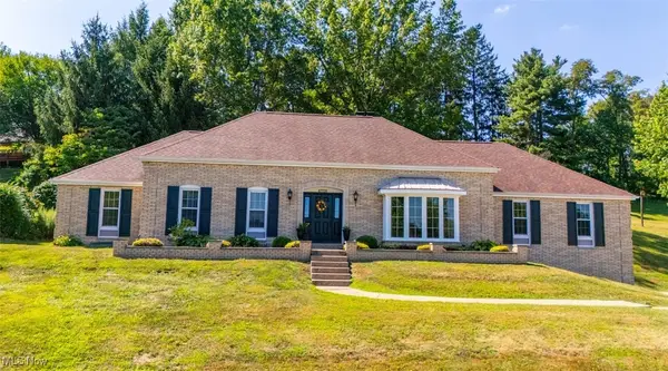 47728 Morningside Drive, St Clairsville, OH 43950