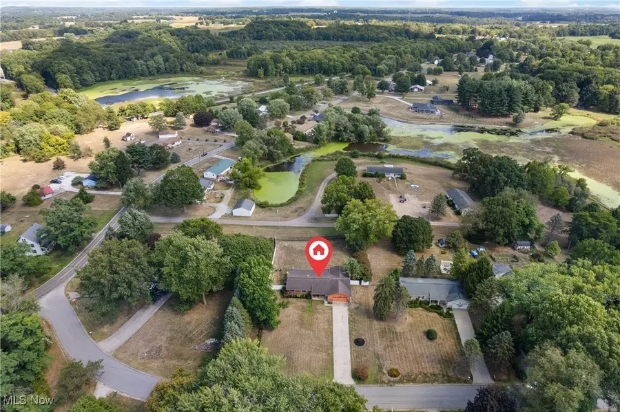 502 Valley Crest Drive, Mogadore, OH 44260 - Image #2