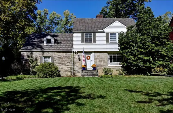 2763 Derbyshire Road, Cleveland Heights, OH 44106