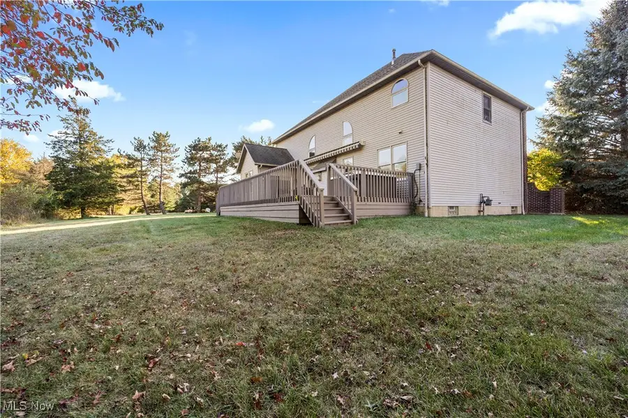 1095 Arrowhead Drive, Vermilion, OH 44089 - Image #3